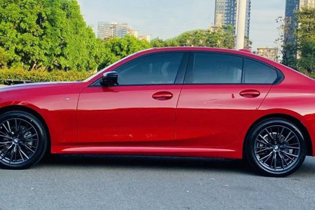 自贡二手宝马3系 2012款 320i 2.0L 手自一体 时尚型
